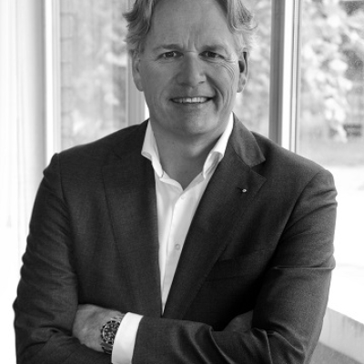Portretfoto van D. Snoeck, financieel adviseur