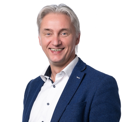Portretfoto van J.(Jan) Klein, financieel adviseur