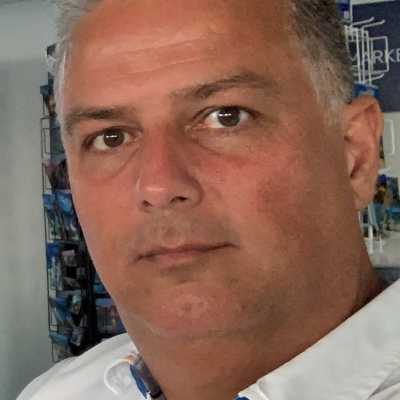 Portretfoto van M.A.M. (Marty) Linnemans, financieel adviseur