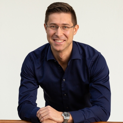 Portretfoto van G. (Gosse) van Veldhuizen, financieel adviseur