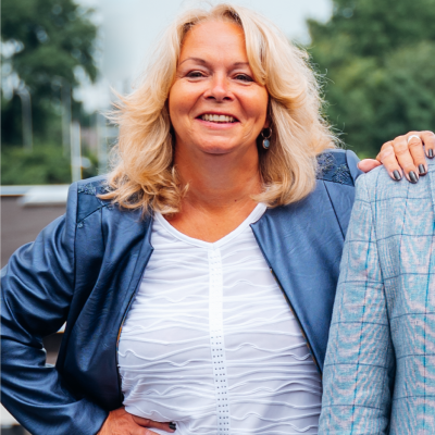 Portretfoto van H.Y.(Hilda) Ouwehand-Schaap, financieel adviseur