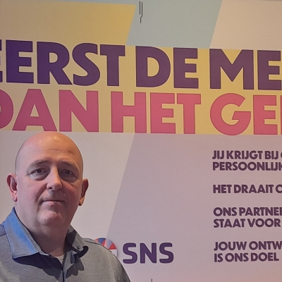 Portretfoto van J.A.O. (Jeroen) van de Linde, financieel adviseur