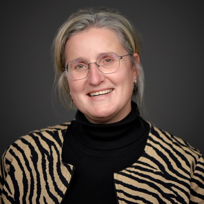 Portretfoto van Roselle Schollen, financieel adviseur