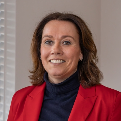 Portretfoto van P.F.(Petra) Otten-Baars, financieel adviseur