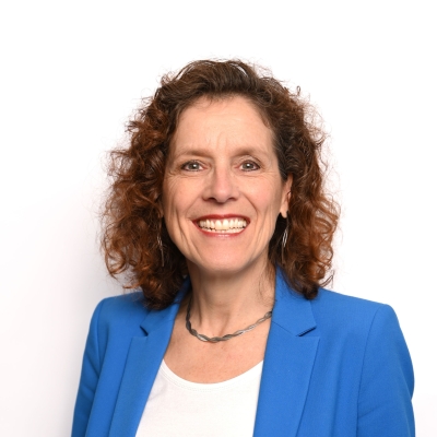 Portretfoto van M.J.G. (Monique) Otten-van den Berg, financieel adviseur